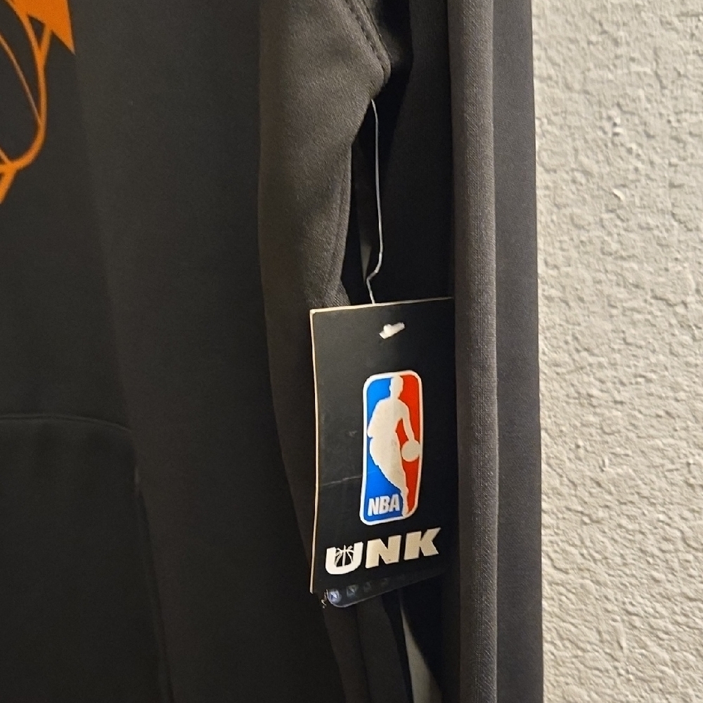 Unk NBA New York Knicks Hooded Sweatshirt - Black - XL - Picture 10 of 14